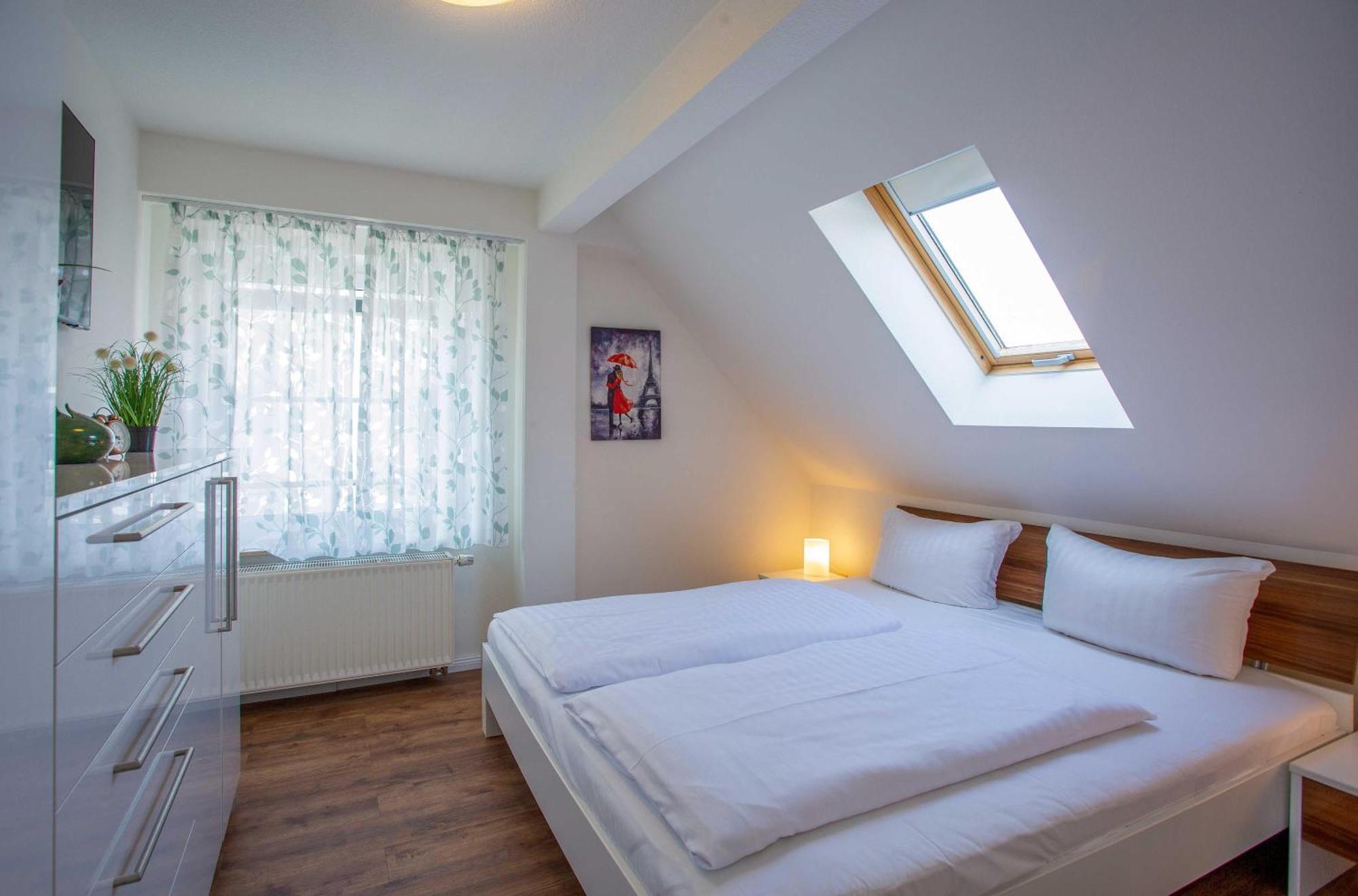 Mueritzausblick Apartment วาเริน ภายนอก รูปภาพ